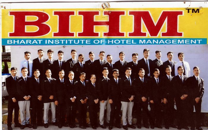 BIHM passed-out batch 7 with faculty