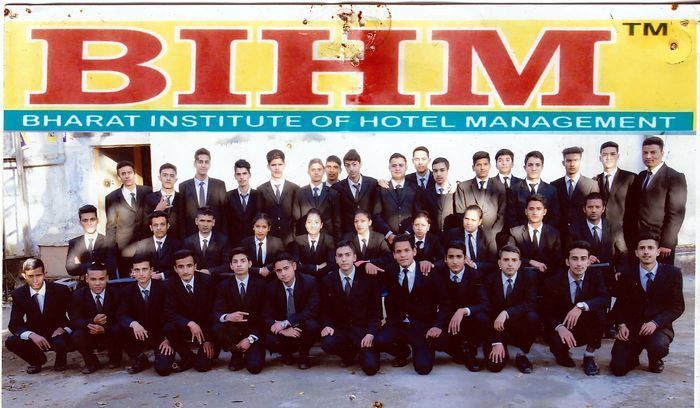 BIHM passed-out batch 8 with faculty